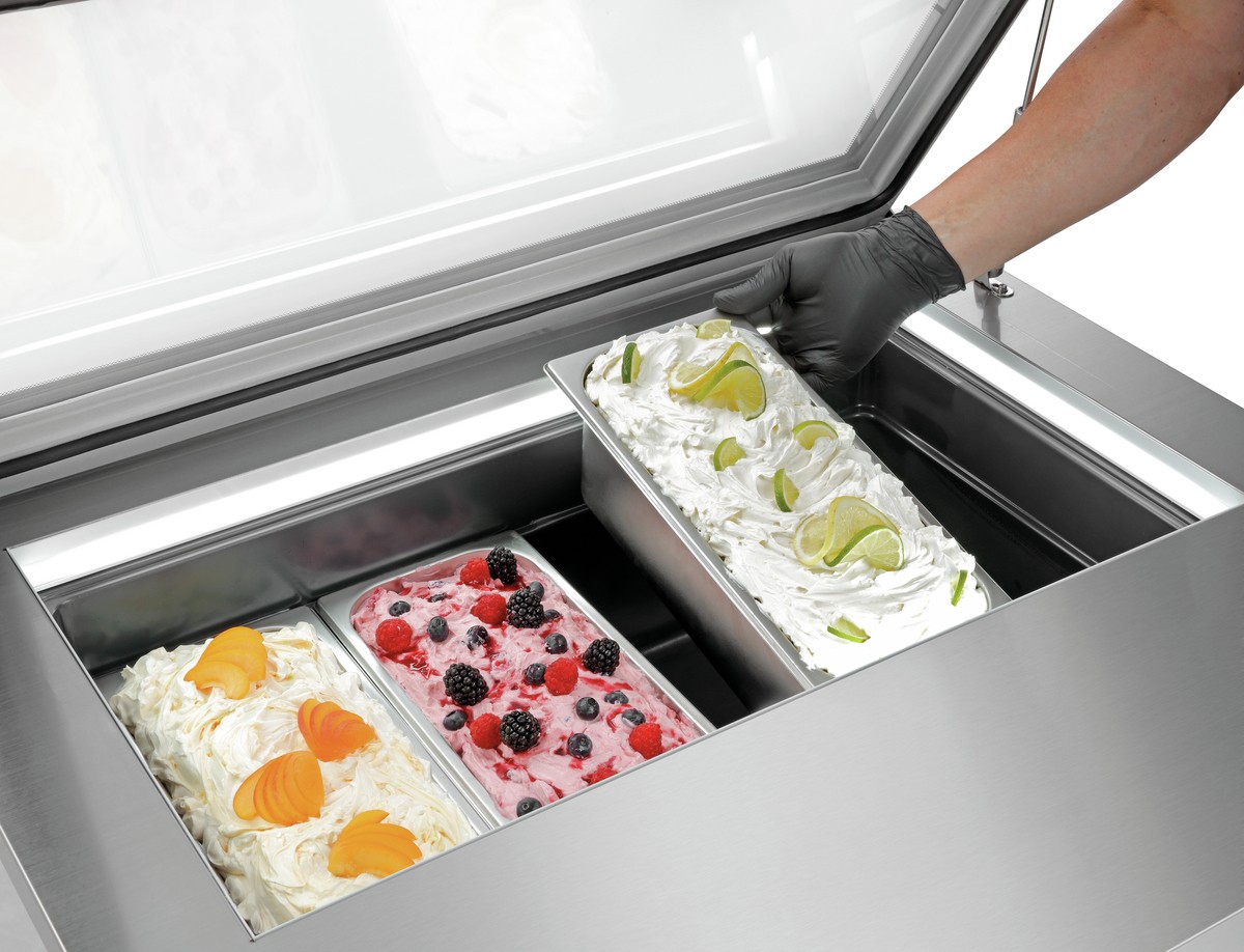  Bartscher Eisvitrine 4x6,5L-F 