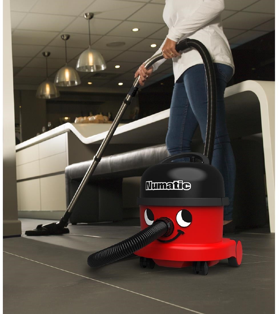  Numatic NRV240 Staubsauger mit Pro Zubeh&ouml;r-Kit 